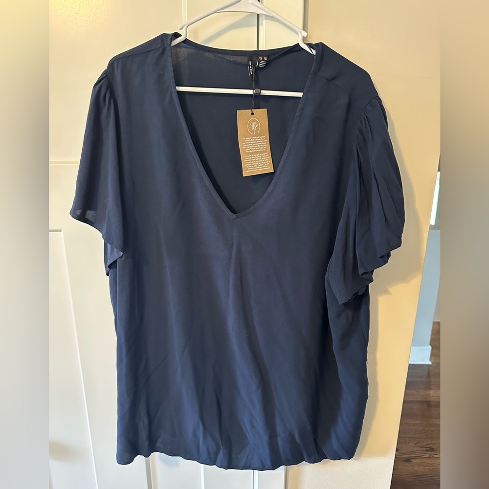 NWT Flutter Sleeve Navy Top